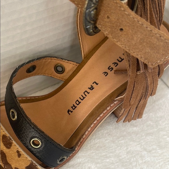 Chinese Laundry Tan and Black Heels with Chunky Heel and Ankle Strap - Picture 2 of 7